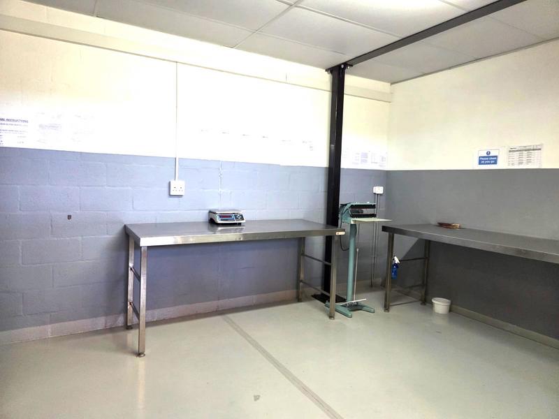 Commercial Property for Sale in Capricorn Western Cape